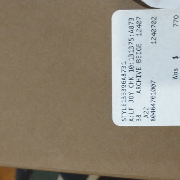 Authentic BURBERRY FLAT SHOES - Picture 9 of 10